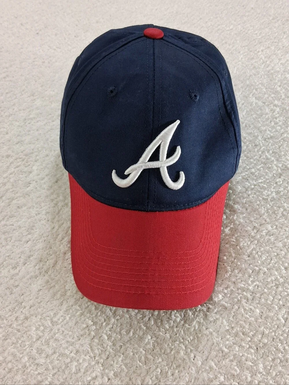 Team MLB Atlanta Braves Youth Adjustable Baseball Cap Hat